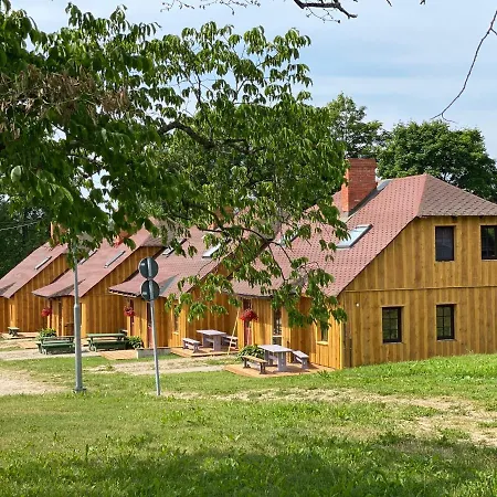 Kuutsemae Puhkekeskus Vikendica