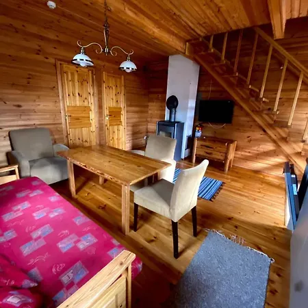 Kuutsemaee Puhkekeskus Semesterbostad *