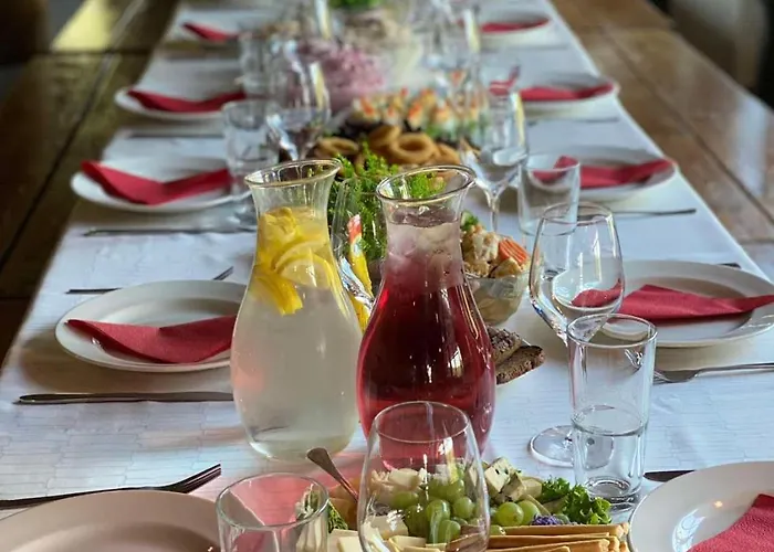 Kuutsemaee Puhkekeskus בית נופש Otepää